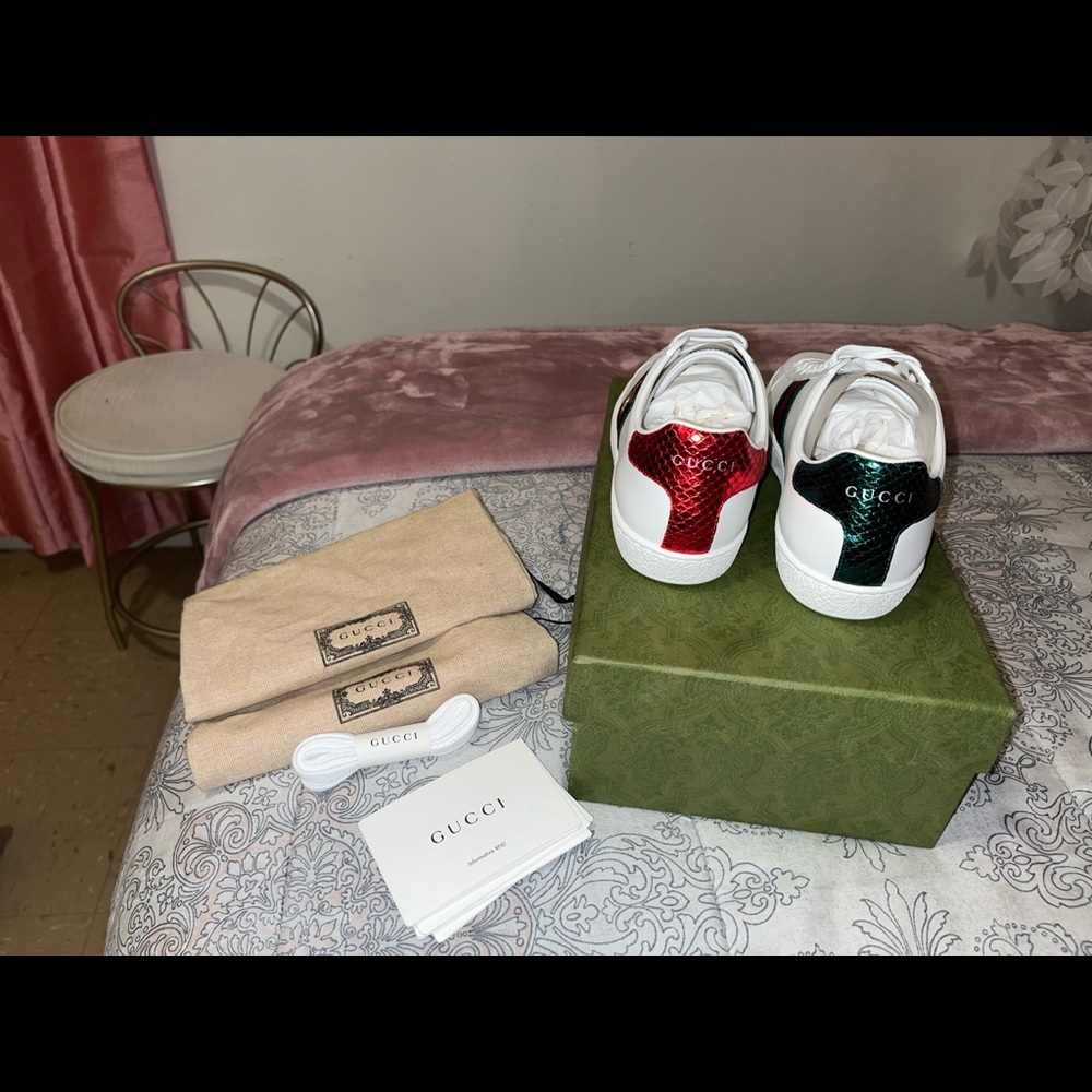 Original Gucci Sneakers